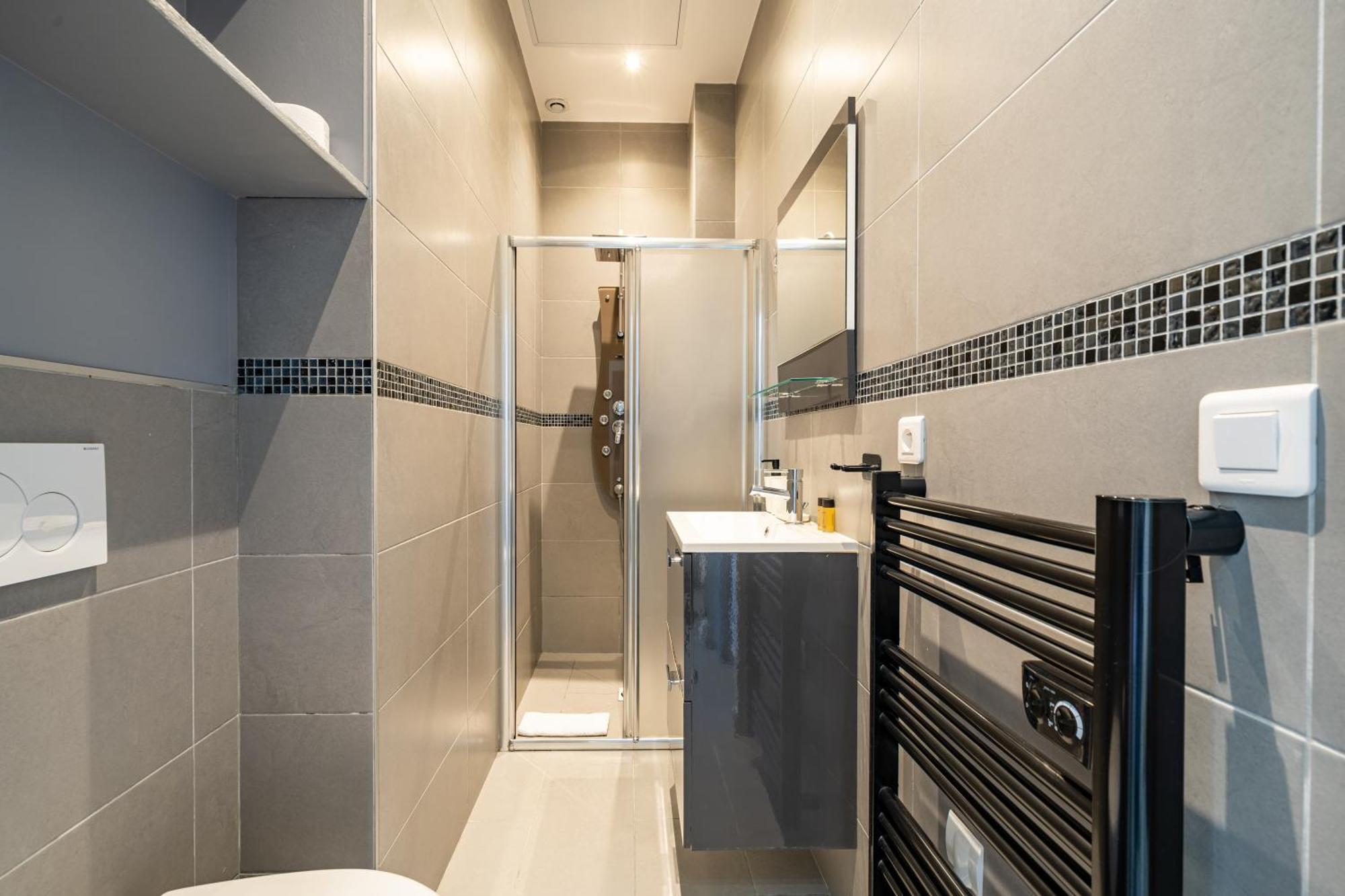 1br - Monaco 1 Min Walk - Close To Port And Train